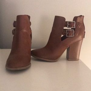 American Eagle brown ankle boots